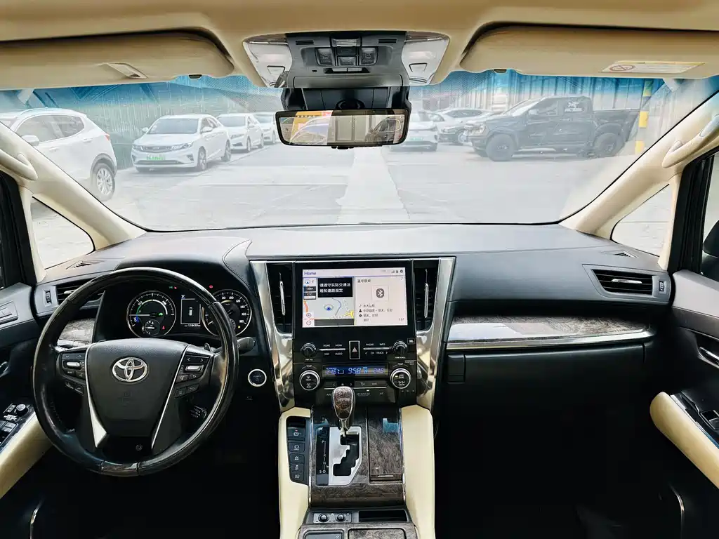 Toyota Alphard 2021 Model Hybrid 2.5L Executive Version 2023 - thumbnail 5