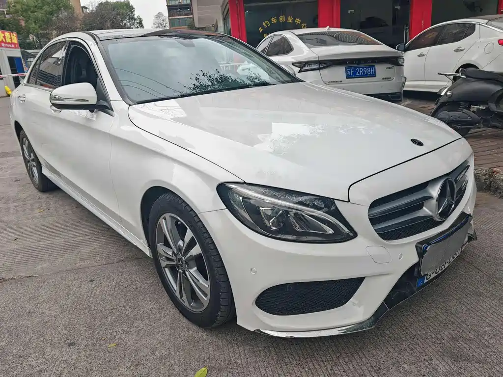Mercedes-Benz Mercedes-Benz C-Class 2017 Model Year Facelift C 200 L Sport Edition 2017 - thumbnail 3