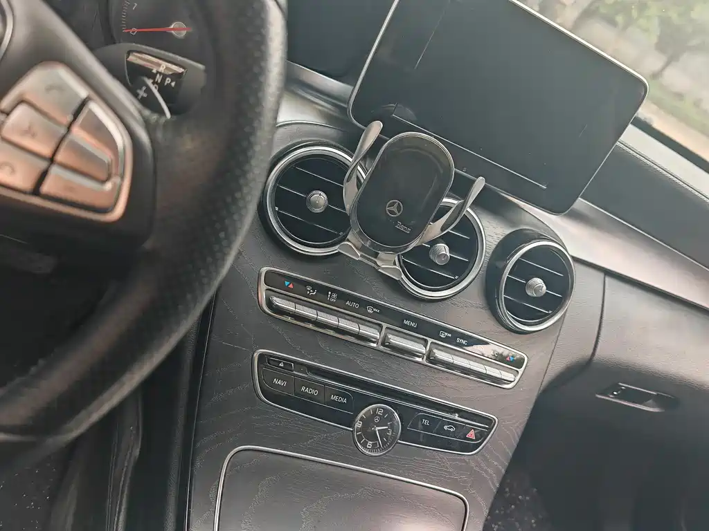 Mercedes-Benz Mercedes-Benz C-Class 2017 Model Year Facelift C 200 L Sport Edition 2017 - thumbnail 6