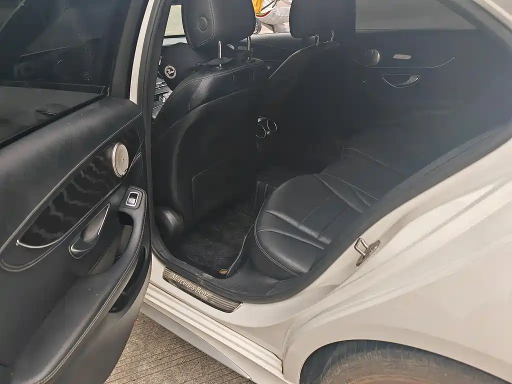 Mercedes-Benz Mercedes-Benz C-Class 2017 Model Year Facelift C 200 L Sport Edition 2017 - thumbnail 12