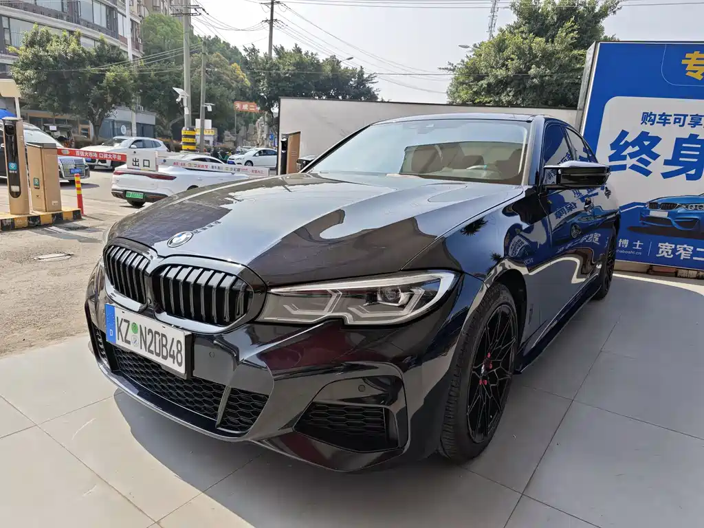 BMW BMW 3 Series 2021 325i M Sport Shadow Night Package 2021