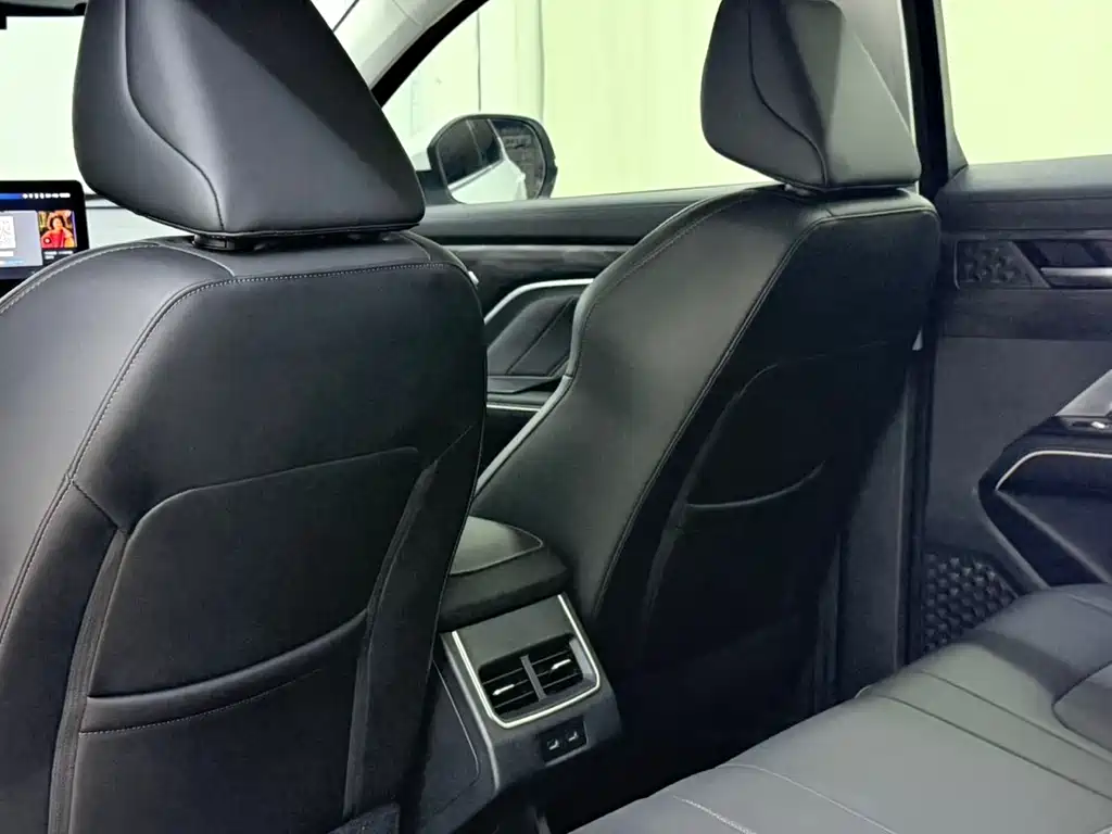 Haval Haval H6 2023 Guochao Edition 1.5T Automatic Urban Version 2023 - thumbnail 8