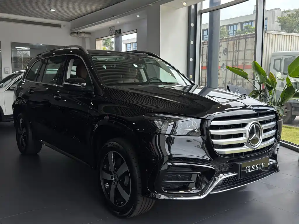 Mercedes-Benz Mercedes-Benz GLS 2025 GLS 450 4MATIC Dynamic Edition 2026