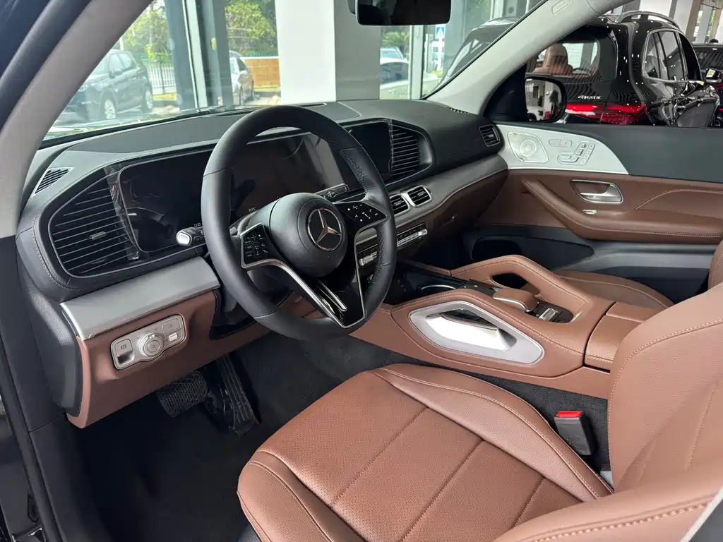 Mercedes-Benz Mercedes-Benz GLS 2025 GLS 450 4MATIC Dynamic Edition 2026 - thumbnail 5
