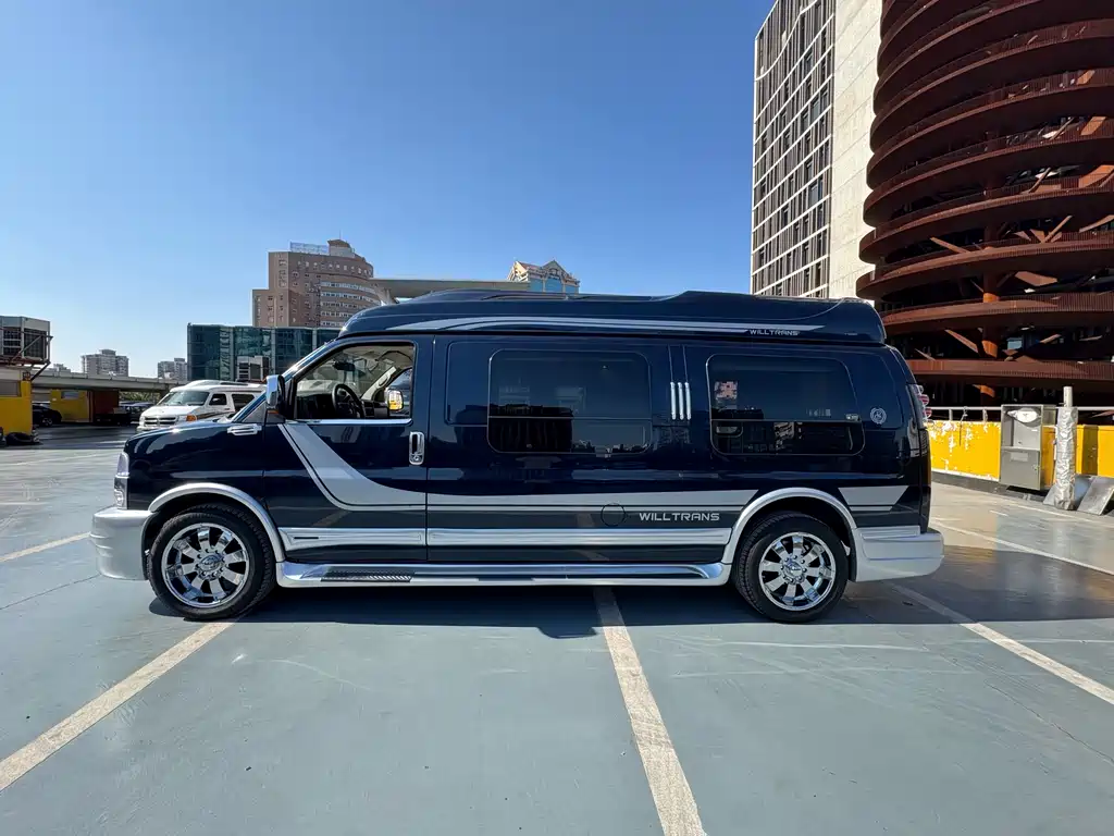 GMC GMC Savana 2012 6.0L Ultimate Leader Edition 2012 - thumbnail 4