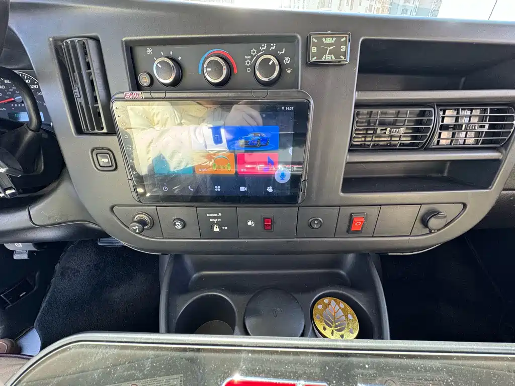 GMC GMC Savana 2012 6.0L Ultimate Leader Edition 2012 - thumbnail 21