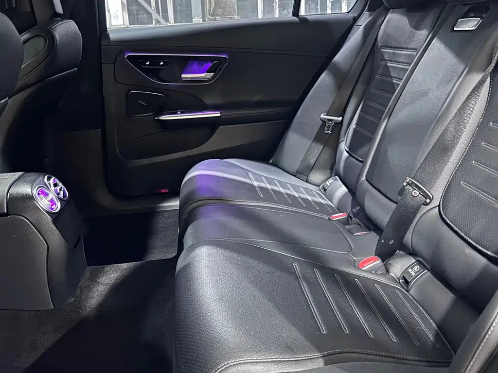 Mercedes-Benz Mercedes-Benz C-Class 2022 C 200 L Sport Edition 2023 - thumbnail 9