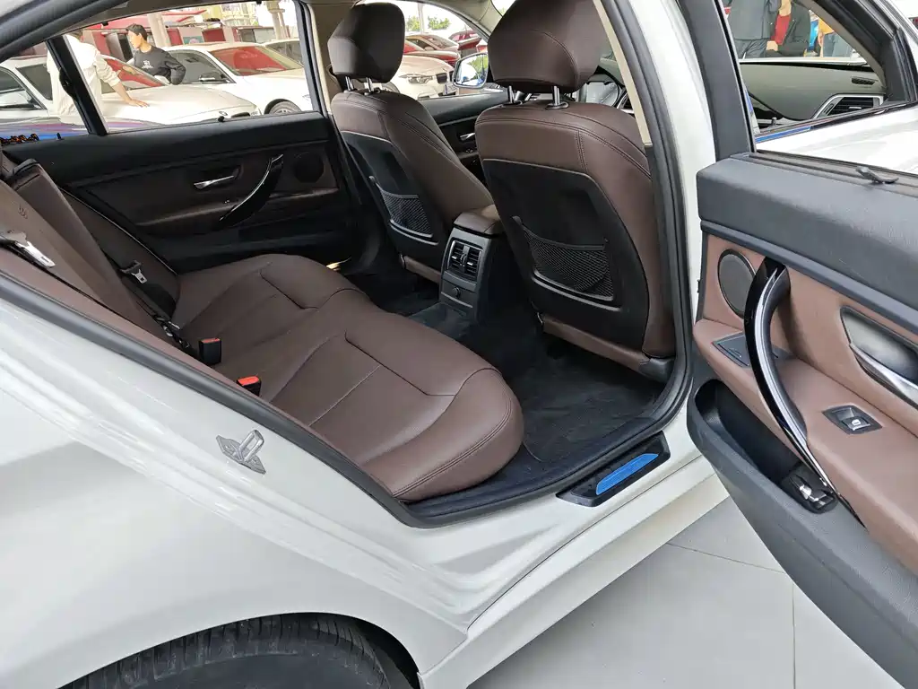 BMW BMW 3 Series 2018 320Li M Sport Package 2018 - thumbnail 6
