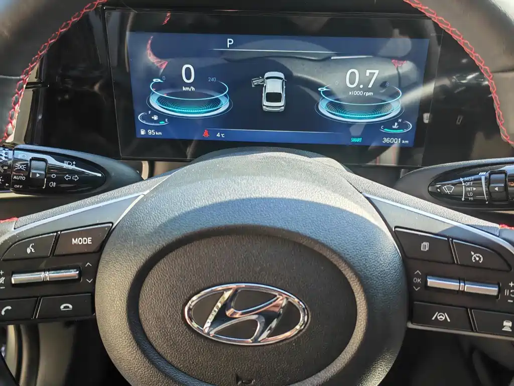 Hyundai Elantra 2022 1.5L CVT 20th Anniversary Edition 2023 - thumbnail 7