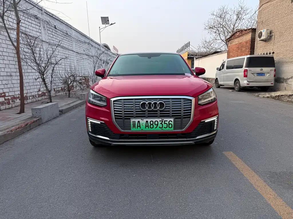 Audi Audi Q2L e-tron 2019 Pure Electric Intelligent Cool Edition 2019 - thumbnail 2