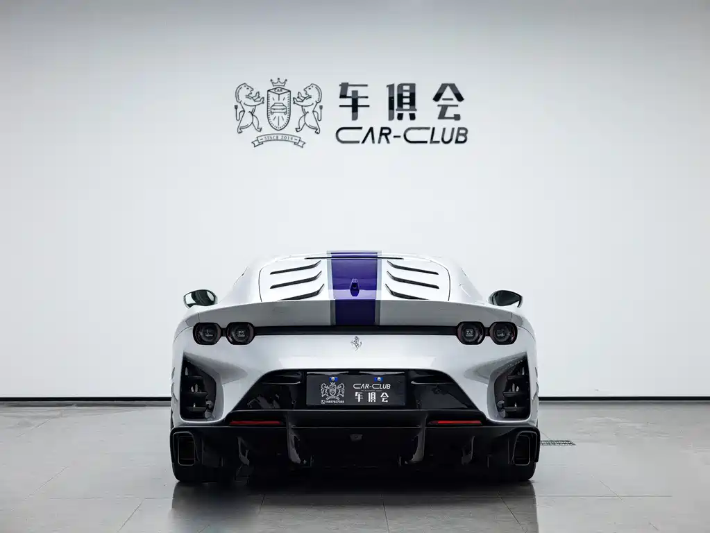 Ferrari Ferrari 812 Superfast 2024 6.5L Automatic 2024 - thumbnail 4