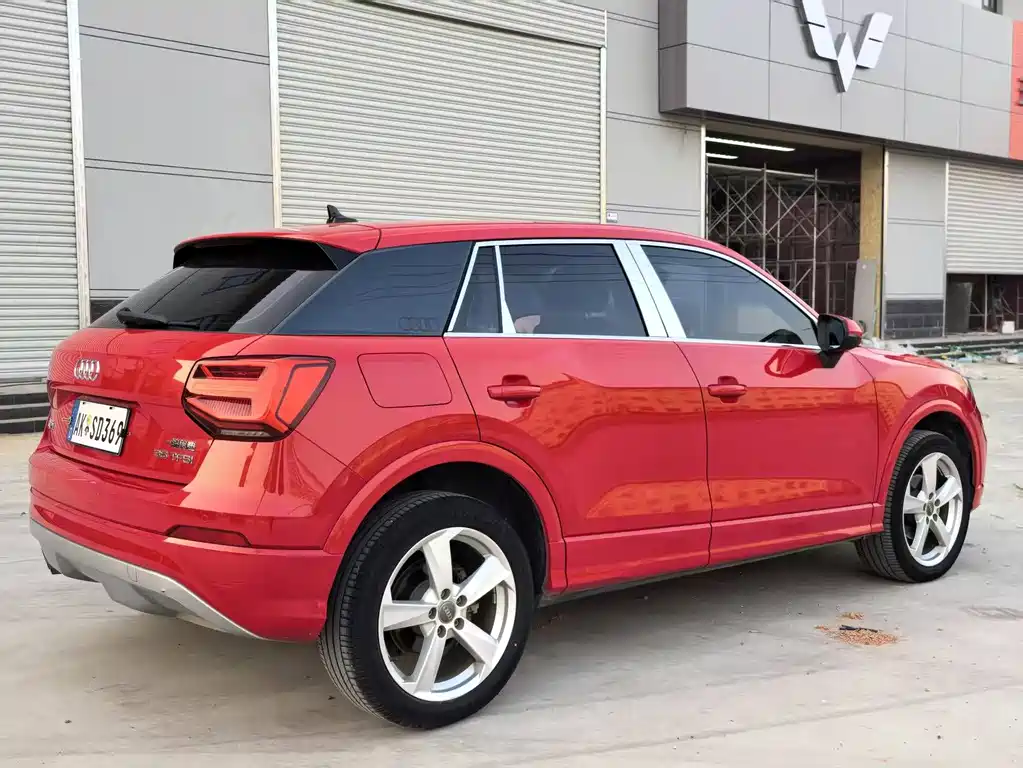 Audi Audi Q2L 2018 35 TFSI Fashion Elegant Model National V 2020 - thumbnail 7