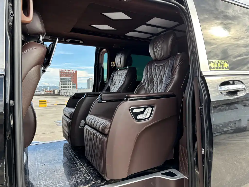 Mercedes-Benz Mercedes-Benz V-Class (Imported) 2020 Model V 250 2020 - thumbnail 9