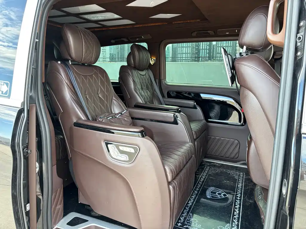 Mercedes-Benz Mercedes-Benz V-Class (Imported) 2020 Model V 250 2020 - thumbnail 10