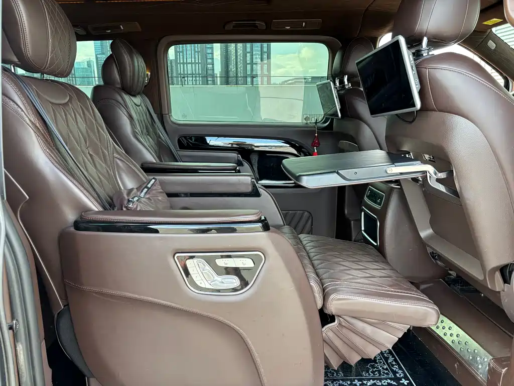 Mercedes-Benz Mercedes-Benz V-Class (Imported) 2020 Model V 250 2020 - thumbnail 11
