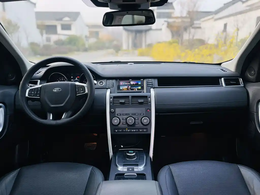 Land Rover Discovery Sport 2019 240PS HSE Edition China VI 2019 - thumbnail 8