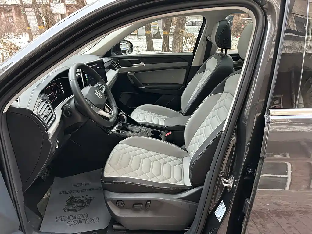 Volkswagen Tayron 2023 280TSI 2WD Luxury Plus Advanced Edition 2023 - thumbnail 9