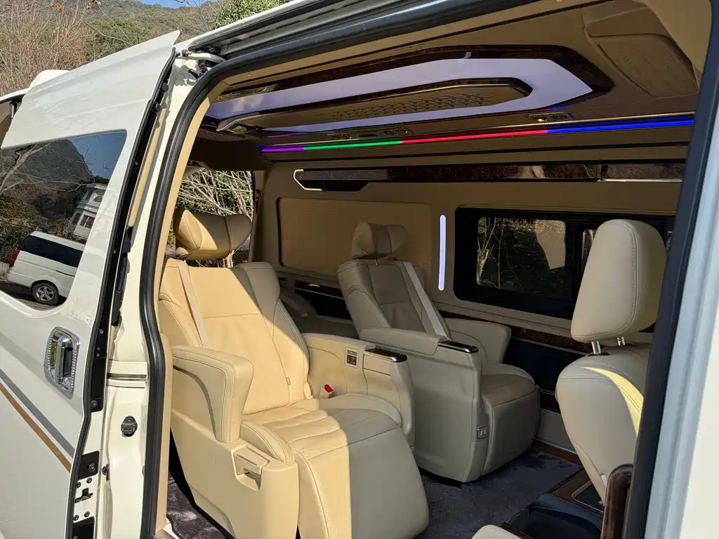 Toyota Toyota Hiace 2024 3.5L Middle East Version 2024 - thumbnail 8