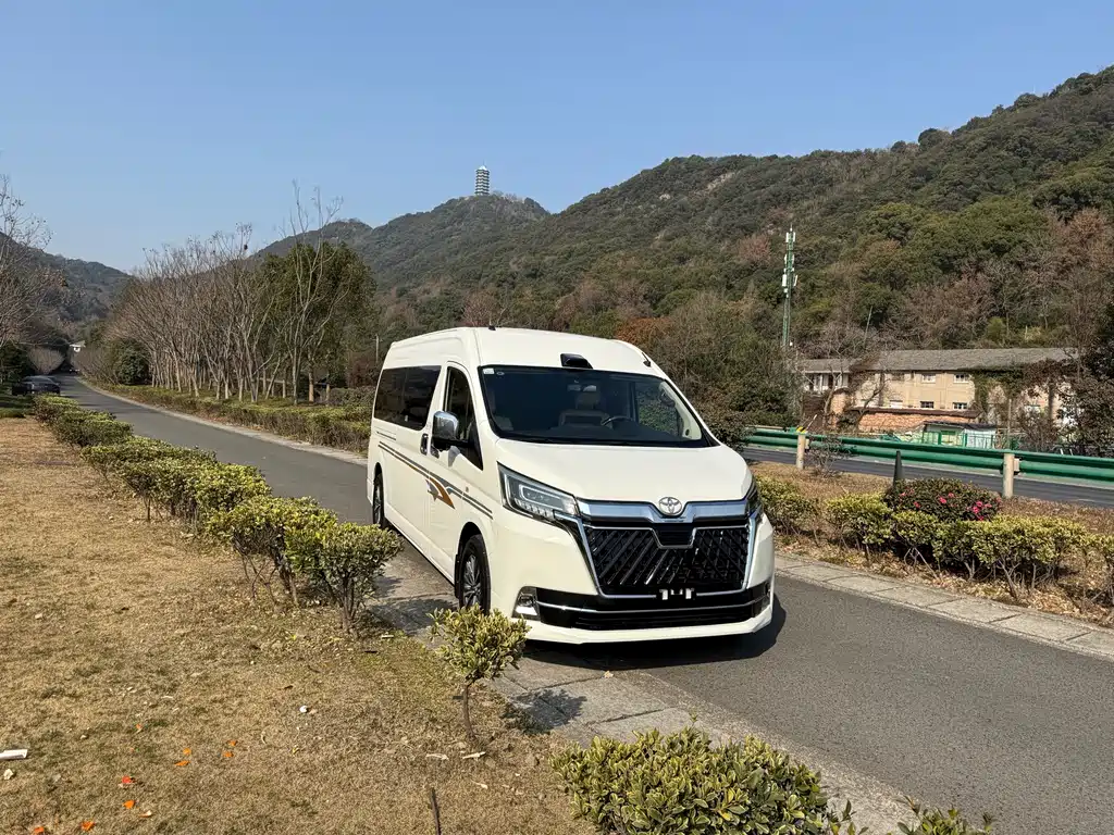 Toyota Toyota Hiace 2024 3.5L Middle East Version 2024 - thumbnail 15