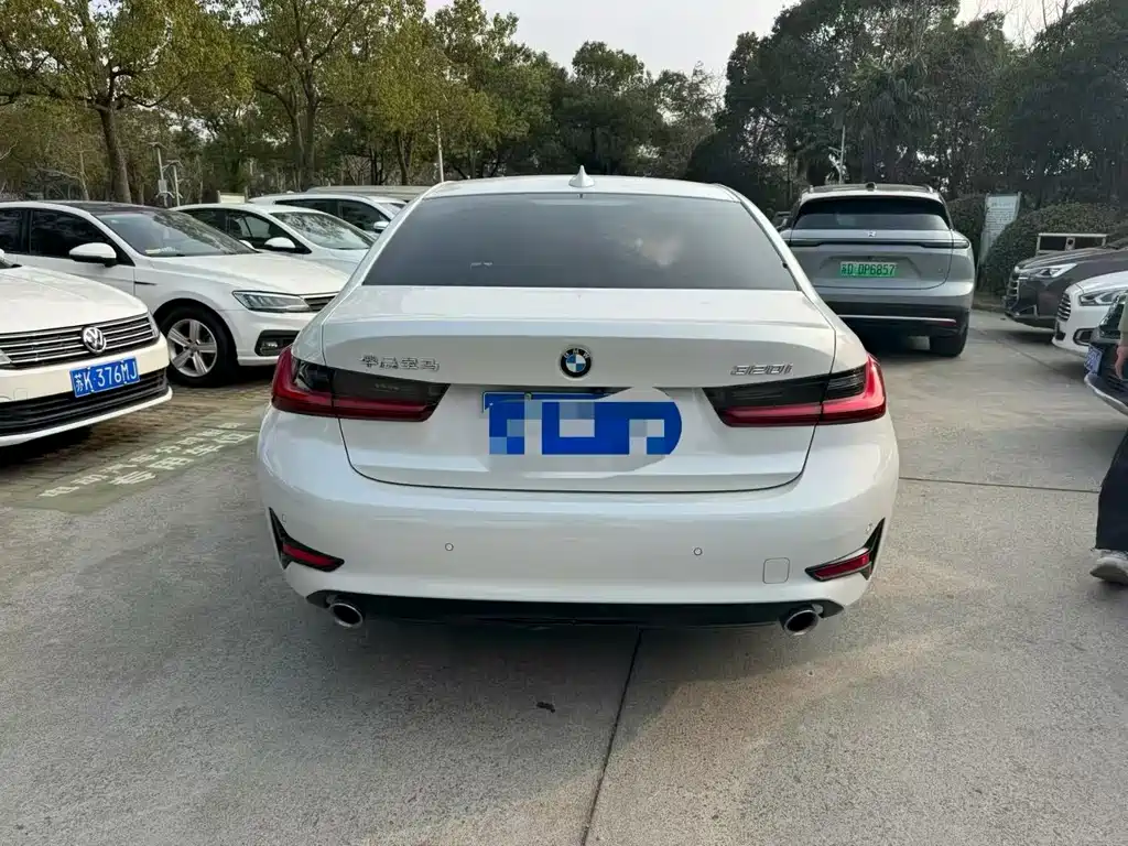 BMW BMW 3 Series 2022 Model Year Facelift 320i Sport Package 2022 - thumbnail 8