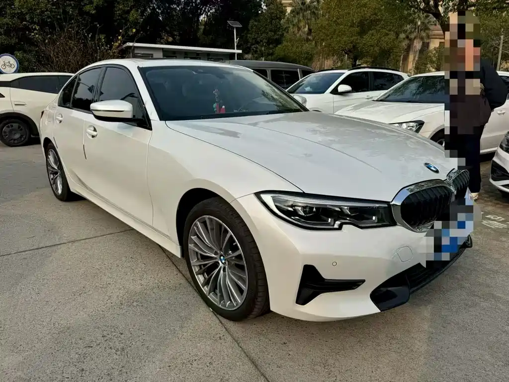 BMW BMW 3 Series 2022 Model Year Facelift 320i Sport Package 2022 - thumbnail 10