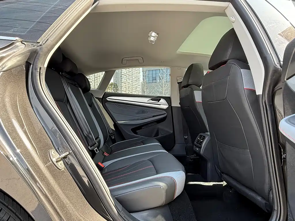 Volkswagen Lamando 2024 Lamando L 280TSI DSG Cool Spice Edition 2024 - thumbnail 13