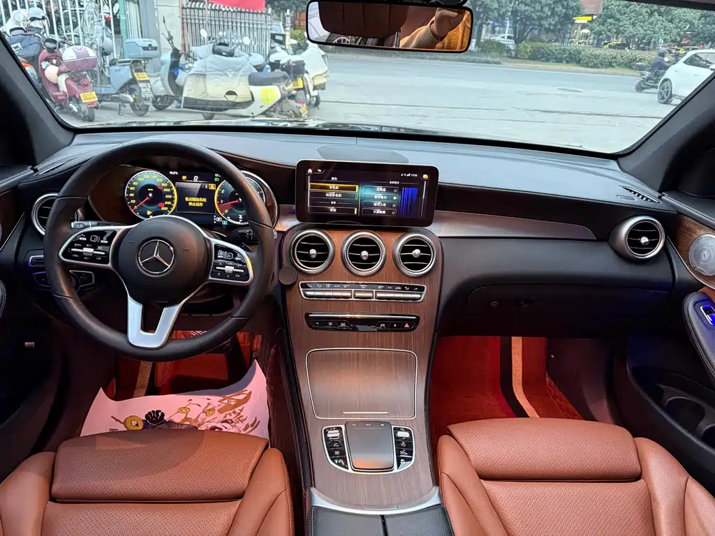 Mercedes-Benz Mercedes-Benz GLC 2021 GLC 300 L 4MATIC Sport Edition 2021 - thumbnail 8
