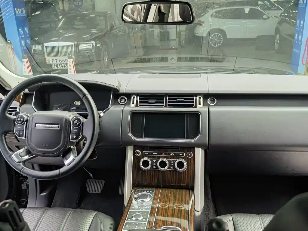 Land Rover Range Rover 2014 3.0 SC V6 Vogue 2014 - thumbnail 13