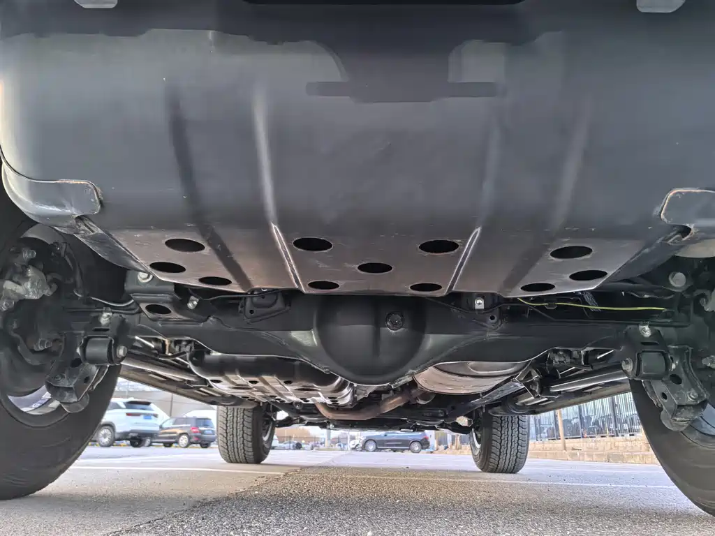 Toyota Land Cruiser (Imported) 2019 Model 4.0L Automatic 2020 - thumbnail 20