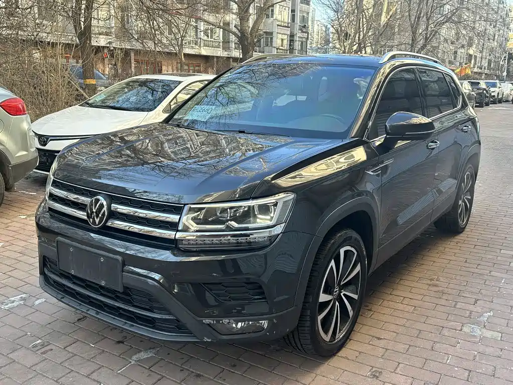 Volkswagen Tharu 2022 280TSI Two-Wheel Drive Luxury Edition 2022