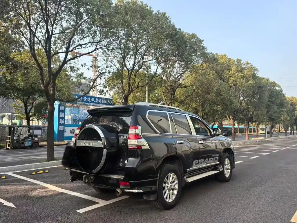 Toyota Toyota Prado (Imported) 2016 Model 2.7L Automatic 2017 - thumbnail 9