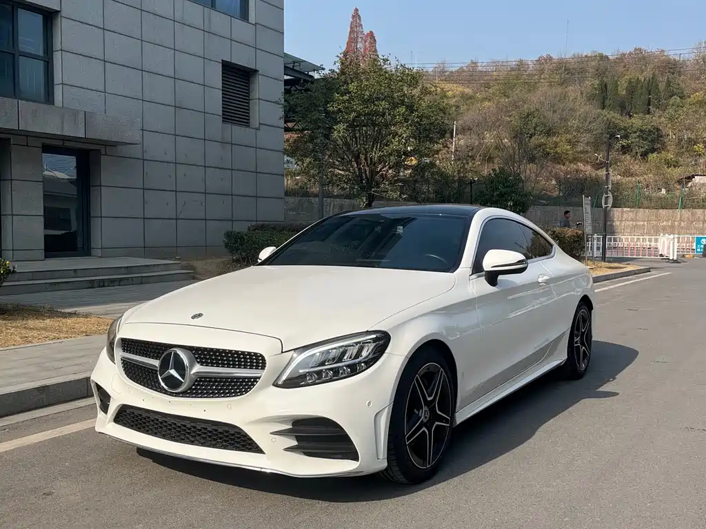 Mercedes-Benz Mercedes-Benz C-Class Coupe 2020 C 260 2019