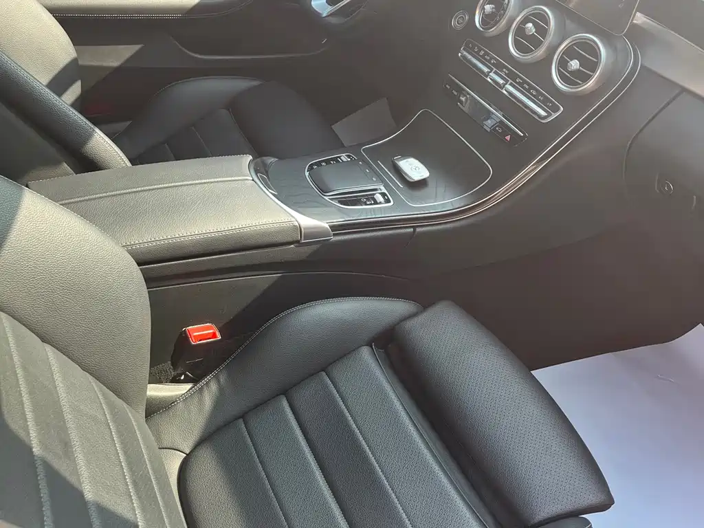 Mercedes-Benz Mercedes-Benz C-Class Coupe 2020 C 260 2019 - thumbnail 6