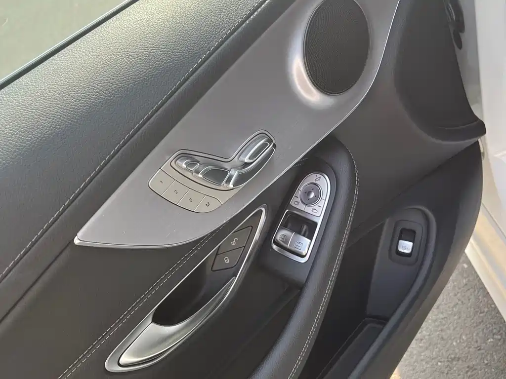 Mercedes-Benz Mercedes-Benz C-Class Coupe 2020 C 260 2019 - thumbnail 9