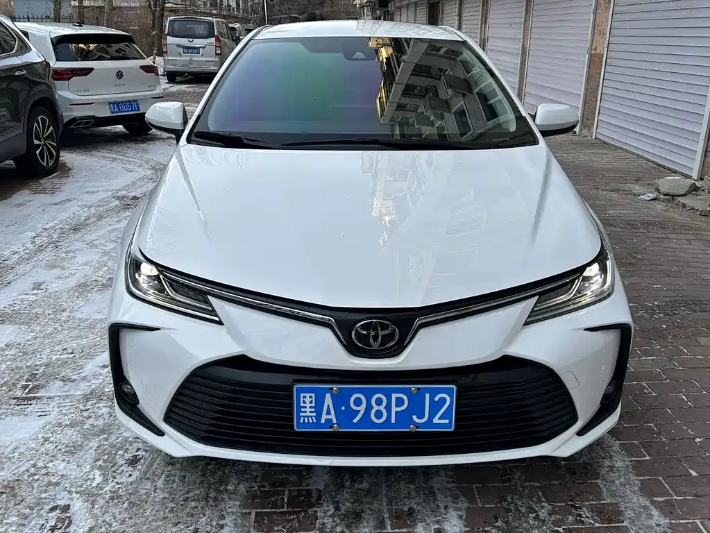 Toyota Toyota Corolla 2022 TNGA 1.5L CVT Pioneer Edition 2022 - thumbnail 2