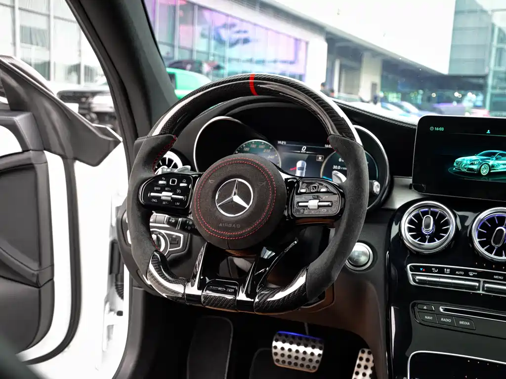 Mercedes-Benz Mercedes-Benz C-Class AMG 2016 AMG C 63 Coupe 2018 - thumbnail 27