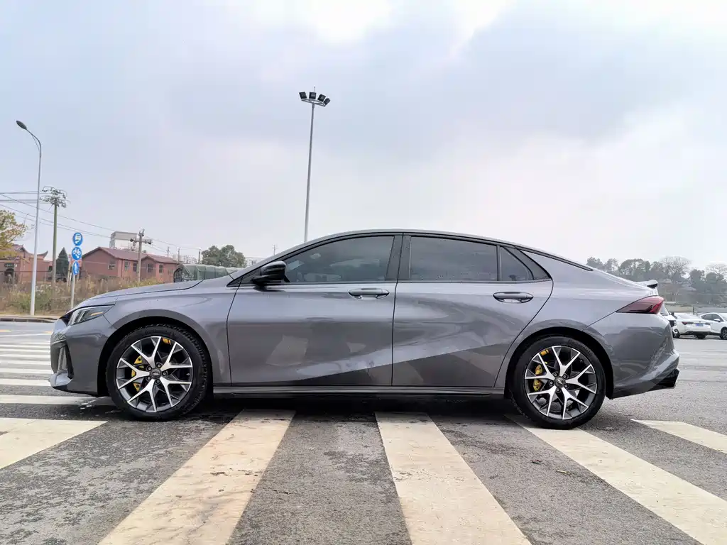 GAC Trumpchi Lingpai 2021 270T DCT J15 Edition 2021 - thumbnail 4