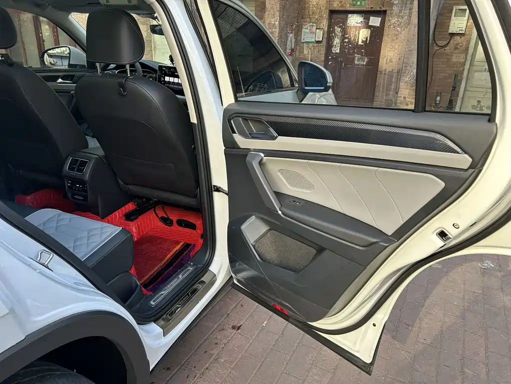 Volkswagen Tayron 2023 280TSI 2WD Luxury Plus Advanced Edition 2023 - thumbnail 16