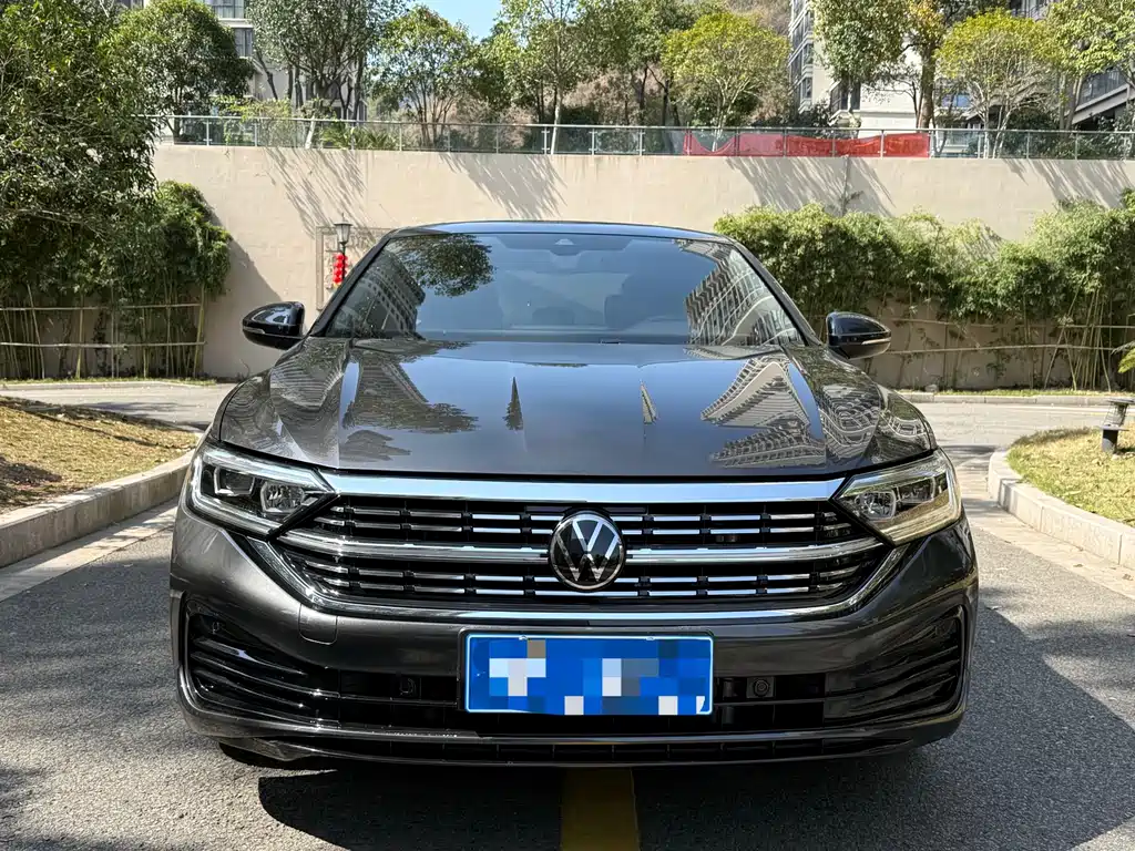 Volkswagen Volkswagen Sagitar 2024 300TSI DSG Excellence Edition 2024 - thumbnail 2