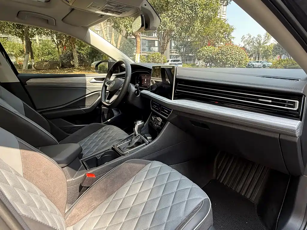 Volkswagen Volkswagen Sagitar 2024 300TSI DSG Excellence Edition 2024 - thumbnail 7