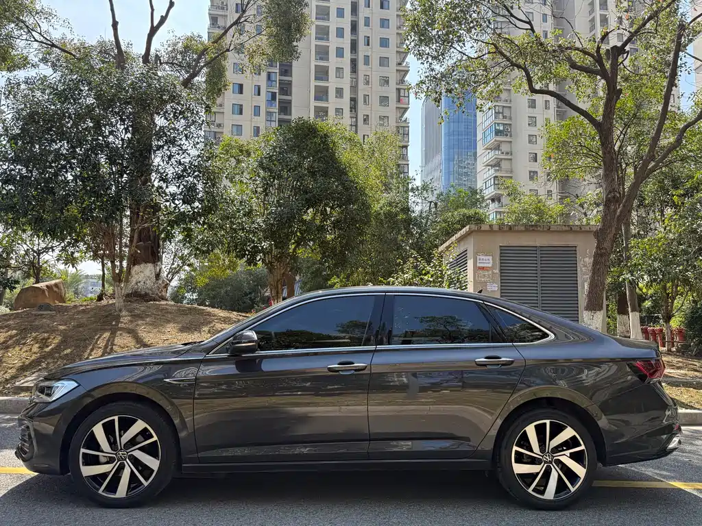 Volkswagen Volkswagen Sagitar 2024 300TSI DSG Excellence Edition 2024 - thumbnail 18
