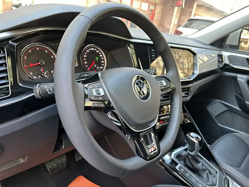 Volkswagen Tayron 2022 280TSI Front-Wheel Drive Luxury SmartLink Edition 2022 - thumbnail 8
