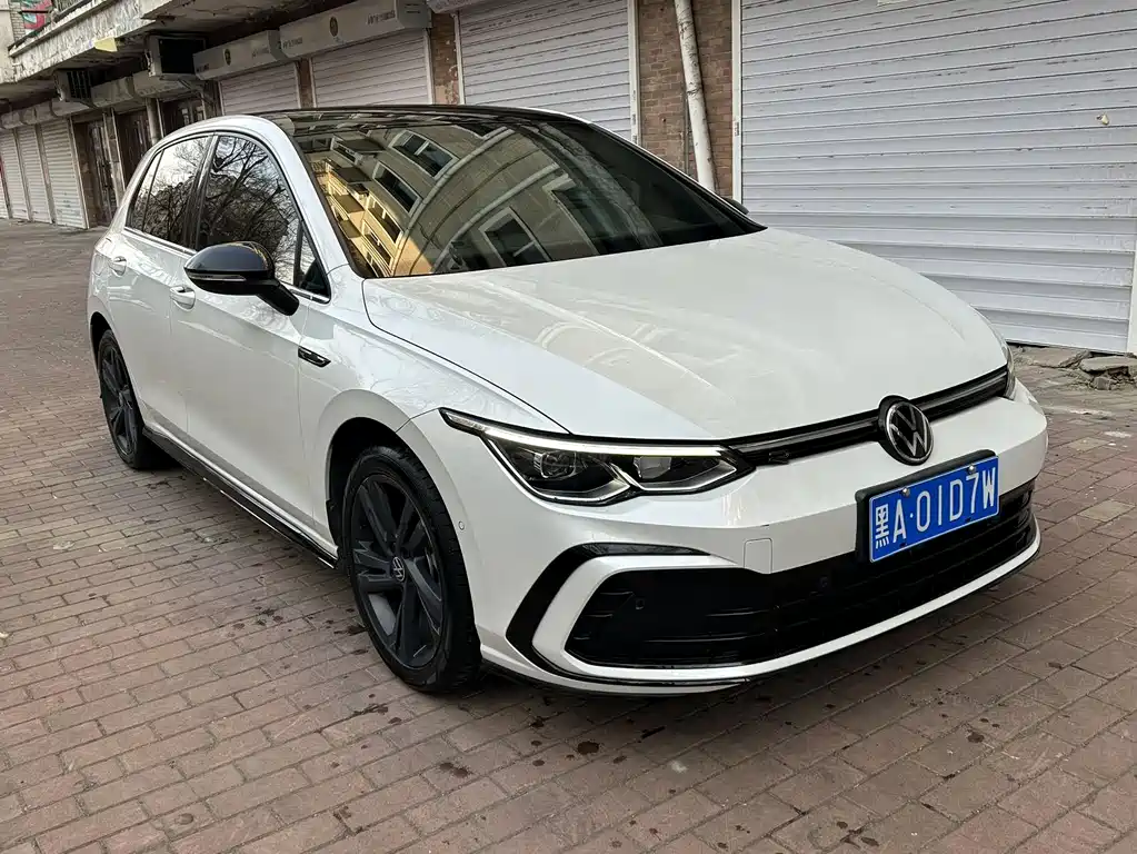 Volkswagen Volkswagen Golf 2021 280TSI DSG R-Line 2022 - thumbnail 3