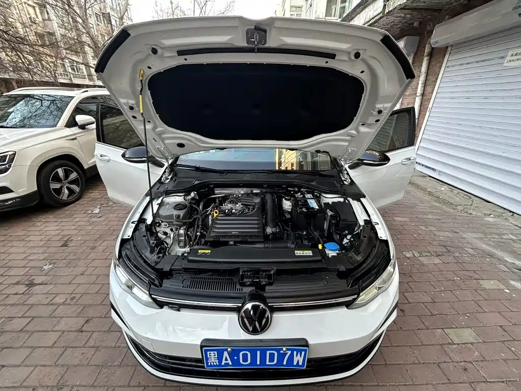 Volkswagen Volkswagen Golf 2021 280TSI DSG R-Line 2022 - thumbnail 6