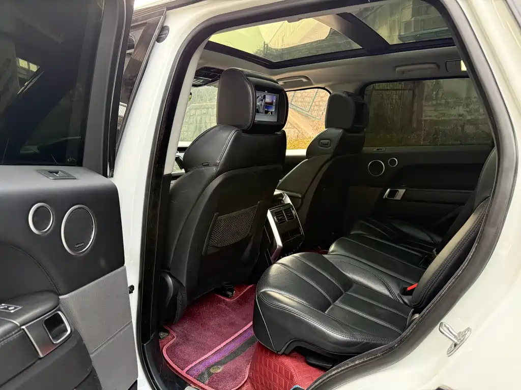 Land Rover Range Rover Sport 2017 3.0 SC V6 HSE DYNAMIC 2017 - thumbnail 9