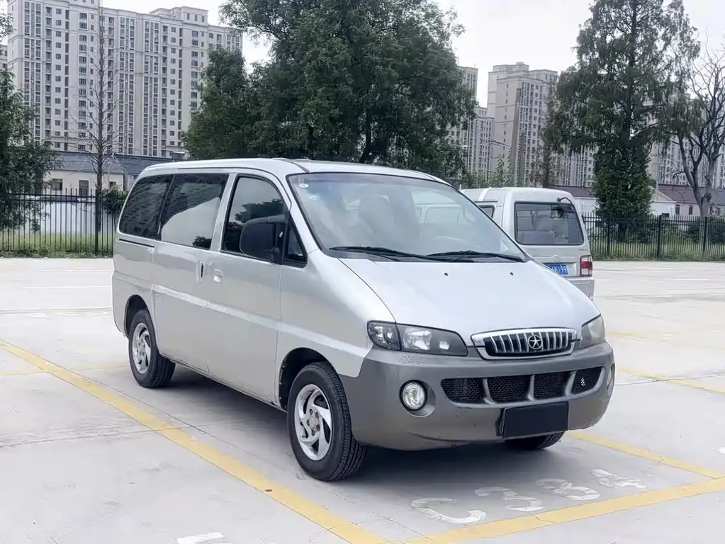 Jianghuai Automotive Group Rui Feng 2012 2.0L Shuttle Time Edition HFC4GA3 2015 - thumbnail 3