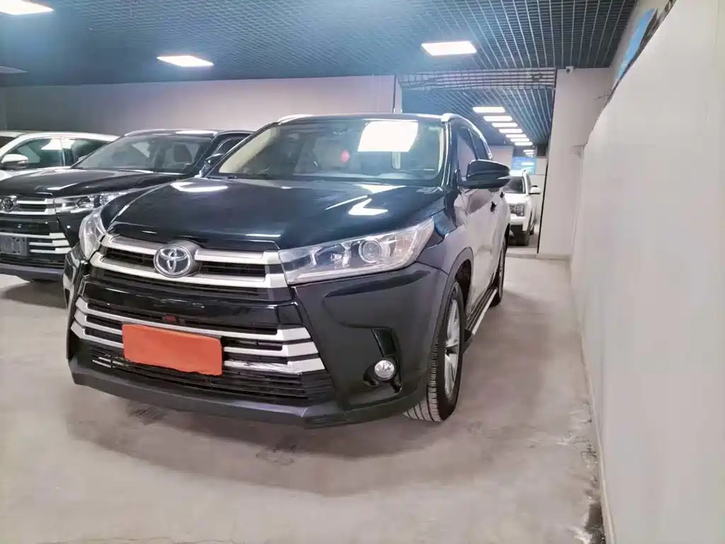 Toyota Toyota Highlander 2018 2.0T AWD LE 7-seater China V 2018