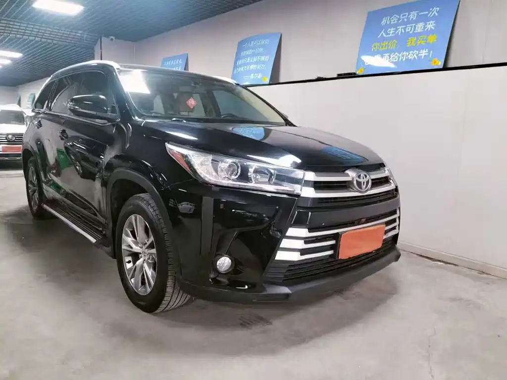 Toyota Toyota Highlander 2018 2.0T AWD LE 7-seater China V 2018 - thumbnail 3