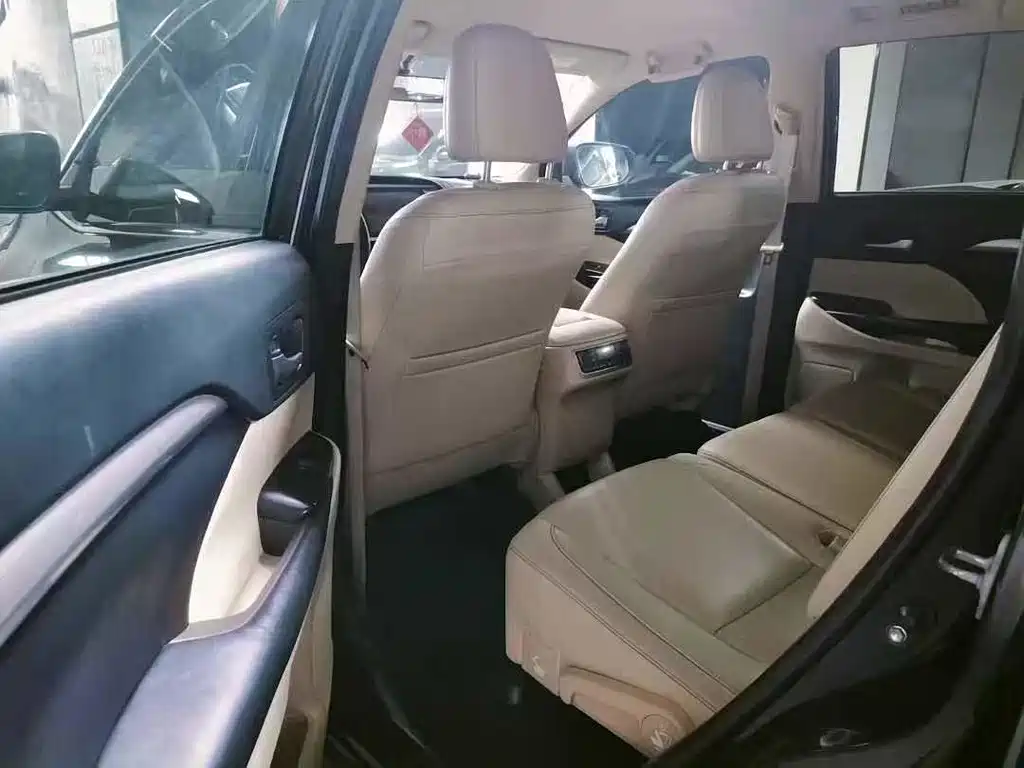 Toyota Toyota Highlander 2018 2.0T AWD LE 7-seater China V 2018 - thumbnail 6