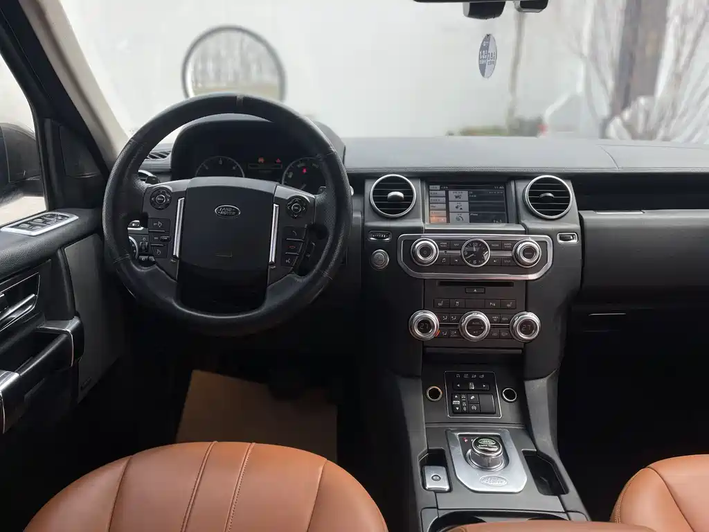 Land Rover Discovery 2014 3.0 SDV6 HSE Diesel 2014 - thumbnail 9